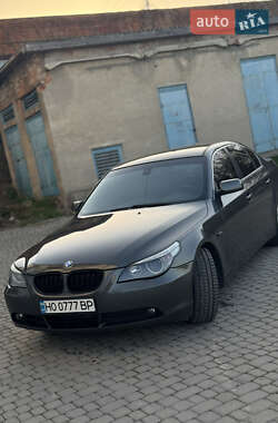 Седан BMW 5 Series 2004 в 