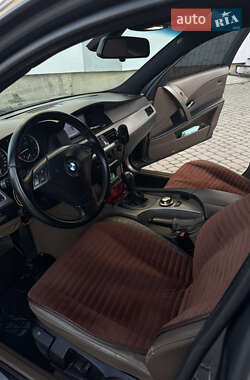Седан BMW 5 Series 2004 в 