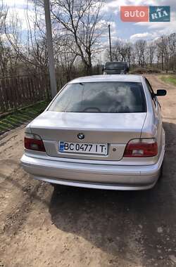 Седан BMW 5 Series 2002 в 