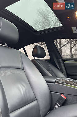 Седан BMW 5 Series 2015 в 