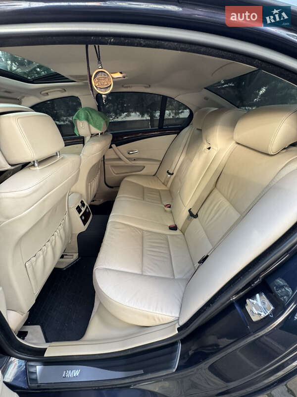 Седан BMW 5 Series 2008 в Луцьку