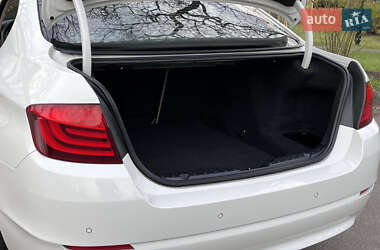 Седан BMW 5 Series 2012 в 