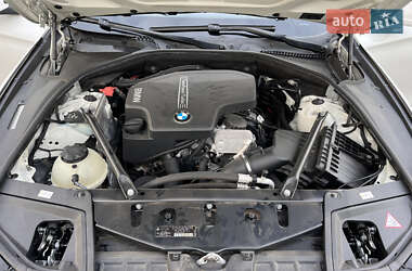 Седан BMW 5 Series 2012 в 