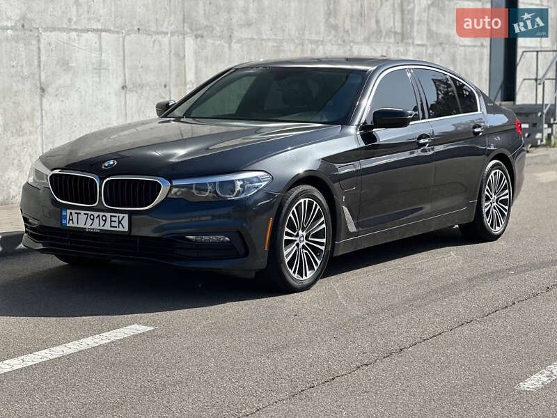 Седан BMW 5 Series 2018 в 