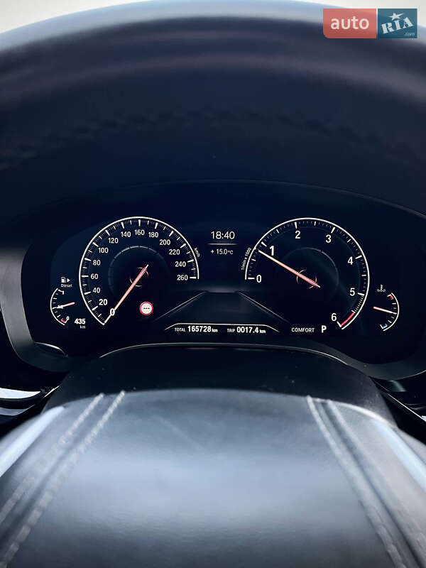 Седан BMW 5 Series 2019 в Смілі