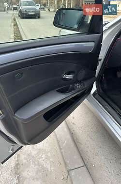 Седан BMW 5 Series 2006 в 