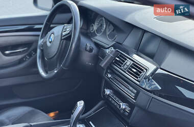 Седан BMW 5 Series 2010 в 
