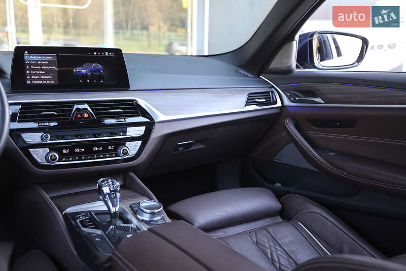 Седан BMW 5 Series 2020 в Харкові