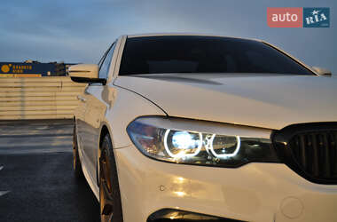 Седан BMW 5 Series 2017 в 