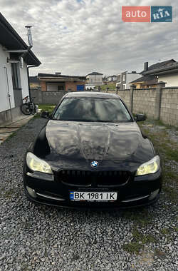 Седан BMW 5 Series 2012 в 