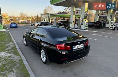 Седан BMW 5 Series 2013 в 