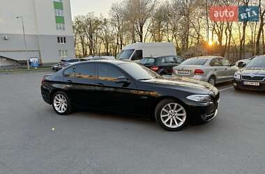Седан BMW 5 Series 2013 в 