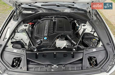 Седан BMW 5 Series 2016 в 