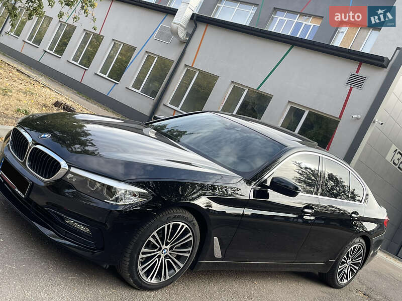 Седан BMW 5 Series 2017 в Харькове