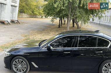 Седан BMW 5 Series 2017 в 