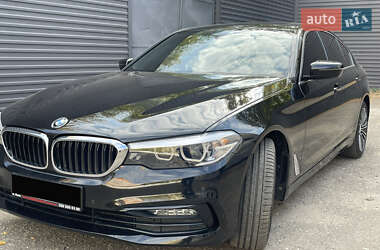 Седан BMW 5 Series 2017 в 
