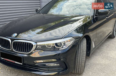Седан BMW 5 Series 2017 в 