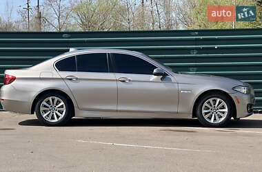 Седан BMW 5 Series 2015 в 
