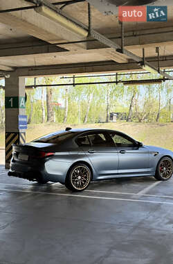 Седан BMW 5 Series 2019 в 