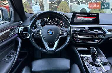 Седан BMW 5 Series 2017 в 