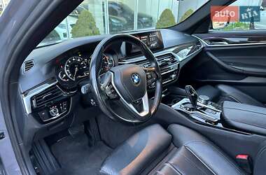 Седан BMW 5 Series 2017 в 