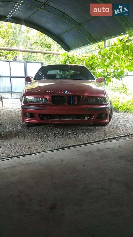 Седан BMW 5 Series 1997 в Запоріжжі
