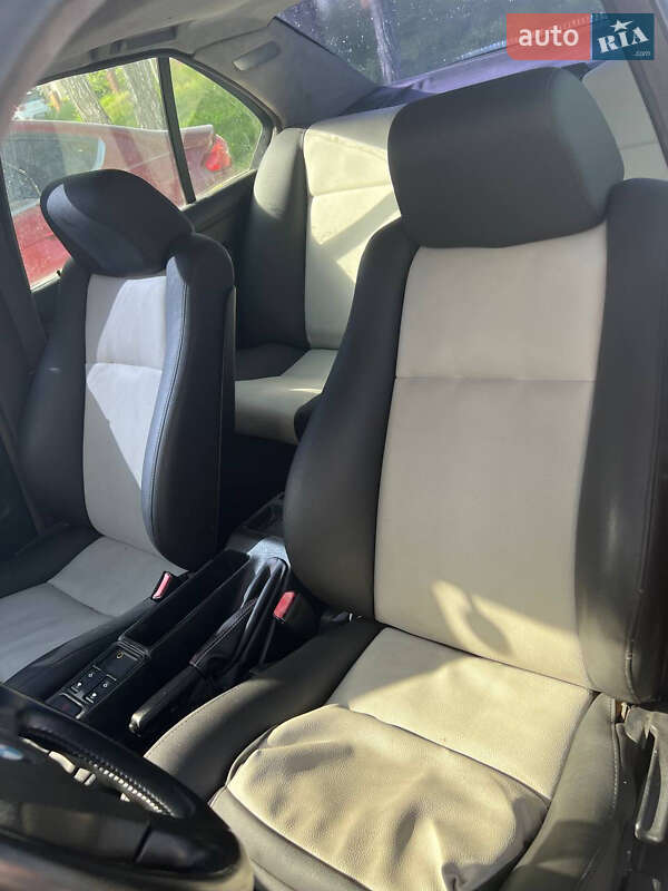 Седан BMW 5 Series 1991 в Києві
