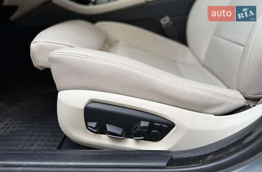 Седан BMW 5 Series 2013 в 