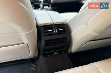 Седан BMW 5 Series 2013 в 