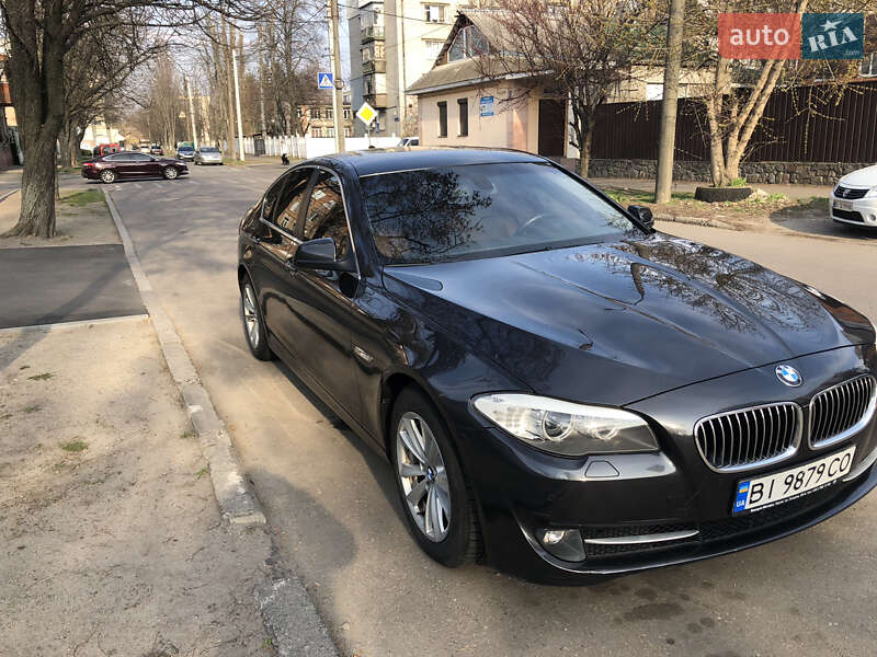 Седан BMW 5 Series 2010 в Кременчуге
