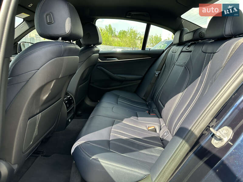 Седан BMW 5 Series 2017 в Киеве фото 25 Седан BMW 5 Series 2017 в Киеве
