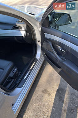 Универсал BMW 5 Series 2012 в 