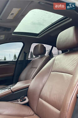 Седан BMW 5 Series 2012 в 