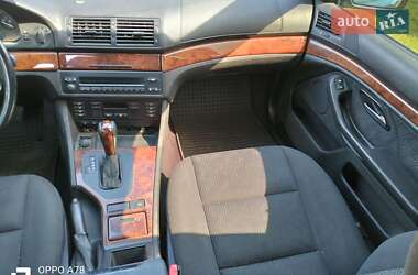 Универсал BMW 5 Series 2001 в 