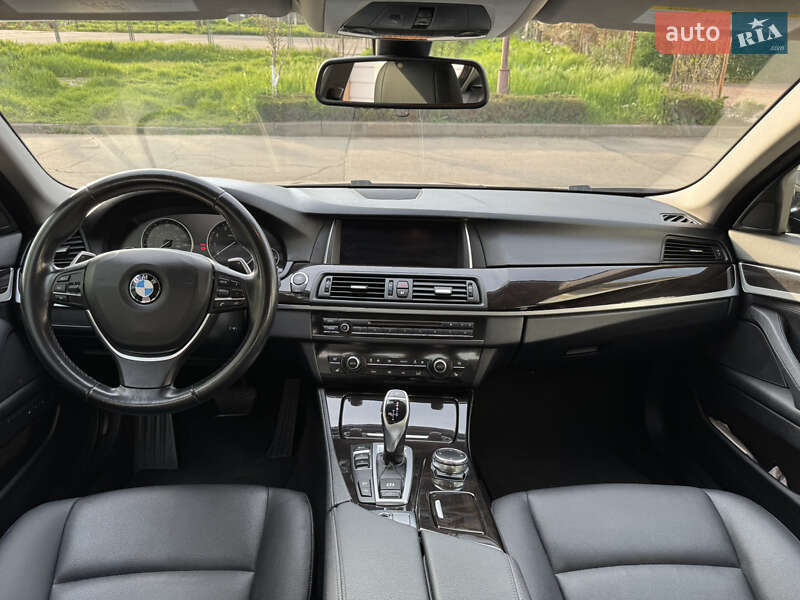 Седан BMW 5 Series 2016 в Одессе