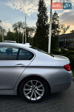 Седан BMW 5 Series 2013 в 