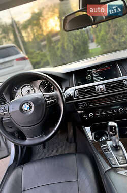 Седан BMW 5 Series 2013 в 