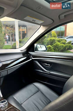 Седан BMW 5 Series 2013 в 