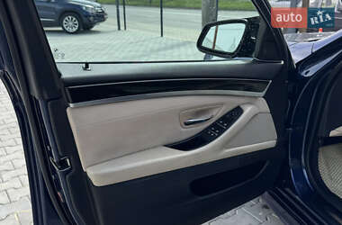 Седан BMW 5 Series 2011 в 