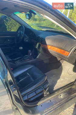 Седан BMW 5 Series 2000 в 