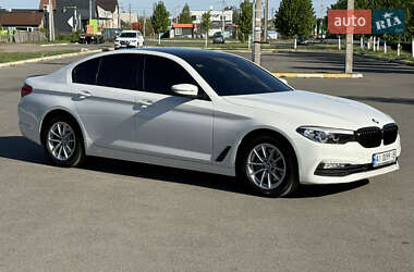 Седан BMW 5 Series 2017 в 
