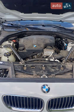 Седан BMW 5 Series 2012 в 