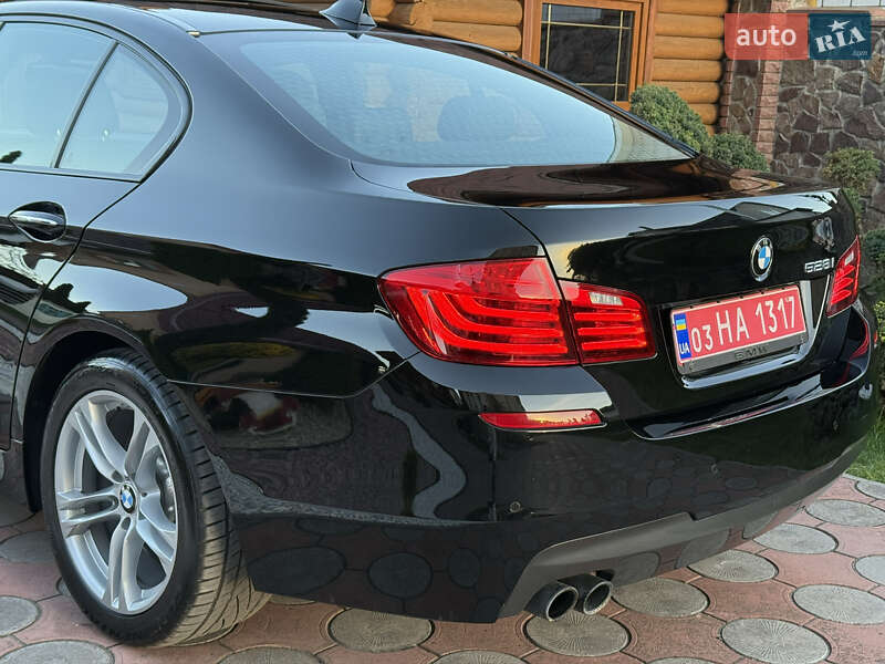 Седан BMW 5 Series 2014 в Вараші