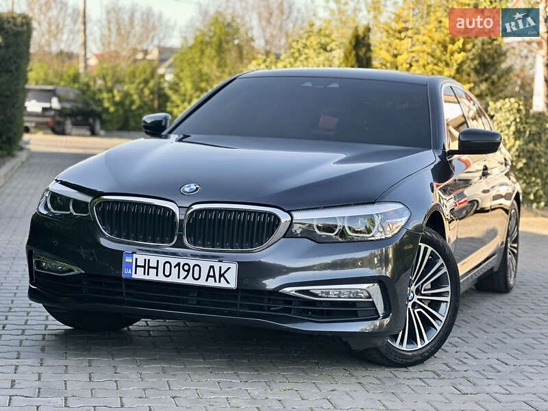 Седан BMW 5 Series 2019 в 