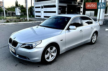 Седан BMW 5 Series 2005 в 