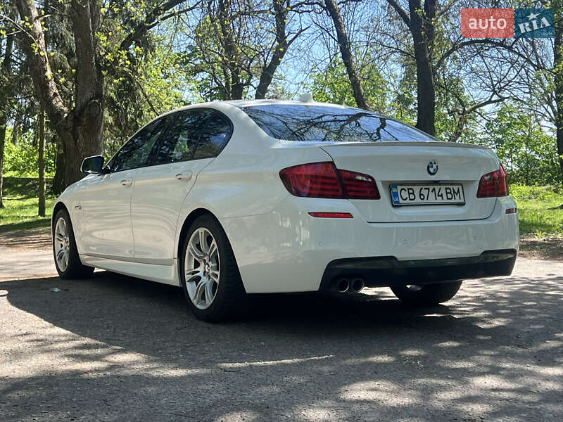 Седан BMW 5 Series 2011 в Чернігові