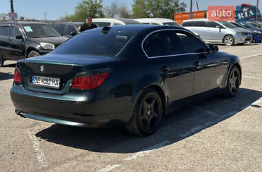 Седан BMW 5 Series 2005 в 
