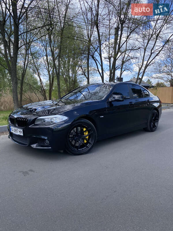 BMW 5 Series 2011
