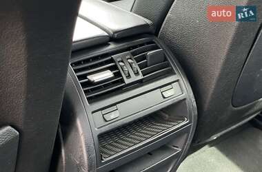 Седан BMW 5 Series 2012 в 