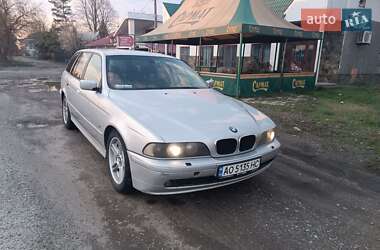 Универсал BMW 5 Series 2001 в Черновцах